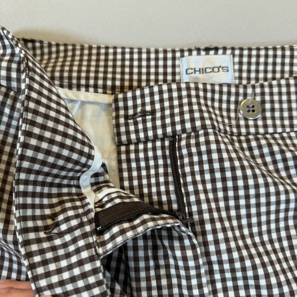 Chico's‎ Gingham Shorts Brown White Check Stretch Bermuda Size 1 Womens - Picture 7 of 10
